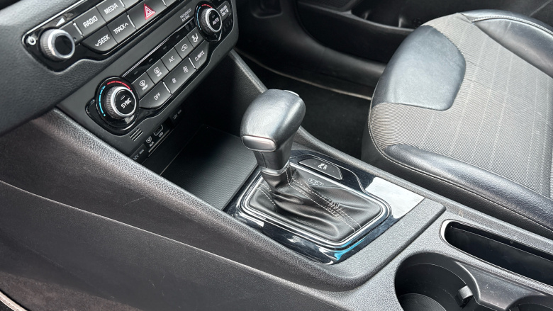 Kia Niro 1.6 GDi Hybrid 2 5dr DCT Hybrid Estate